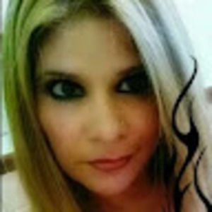 Meet your Posher, Mia